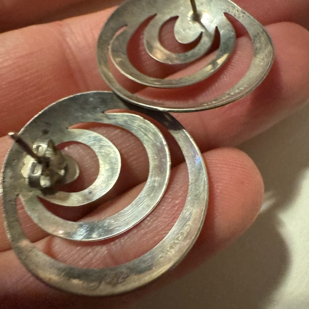 Vintage Artist signed 925 Sterling silver spiral swirl earrings with 14K post 4g - Picture 4 of 12